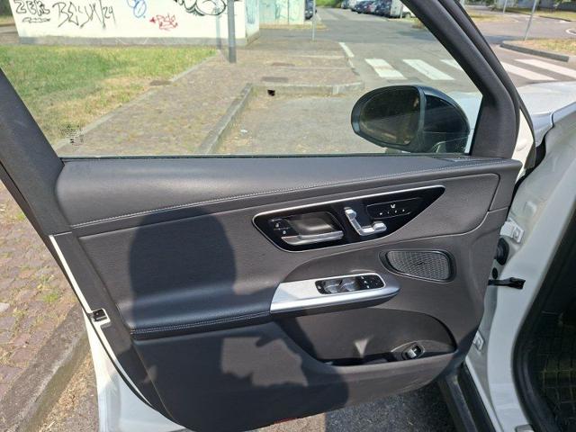 MERCEDES-BENZ GLC 200 usata, con Frenata d