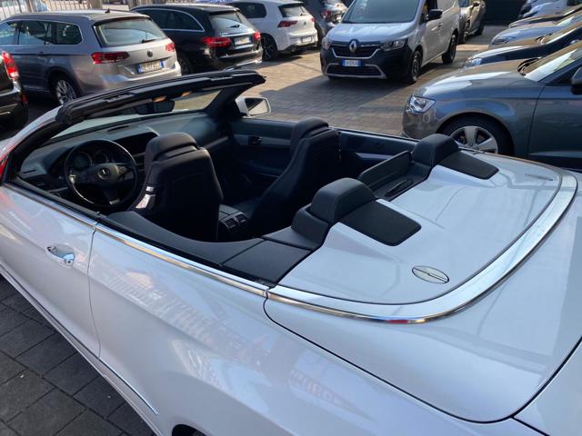 MERCEDES-BENZ E 200 usata, con Chiusura centralizzata