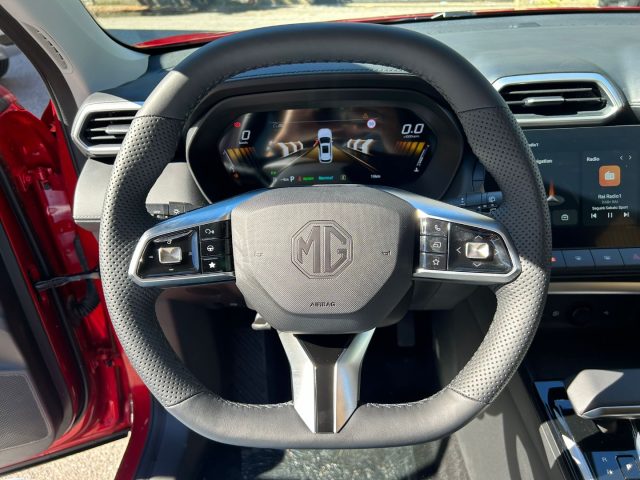 MG ZS usata, con Controllo automatico clima