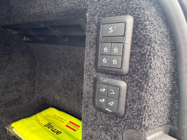LAND ROVER Range Rover usata, con Interni in pelle