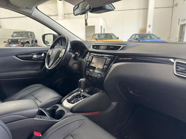 NISSAN Qashqai usata, con Fari Xenon