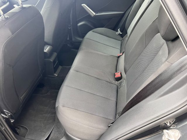 AUDI Q2 usata 12