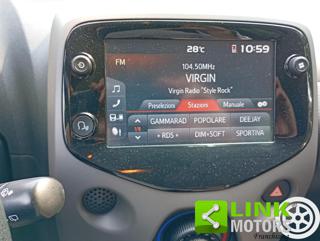 PEUGEOT 108 usata, con Touch screen