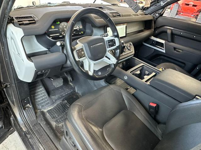 LAND ROVER Defender usata, con Airbag testa