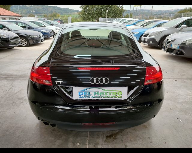 AUDI TT usata, con Autoradio