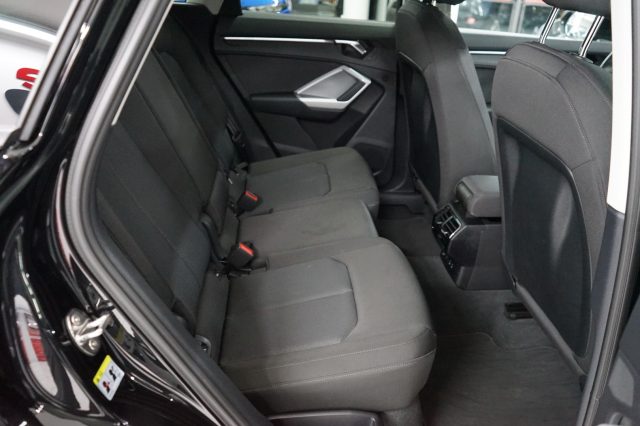 AUDI Q3 usata, con Riconoscimento dei segnali stradali