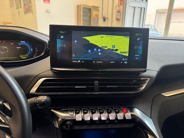 PEUGEOT 3008 usata, con Cruise Control