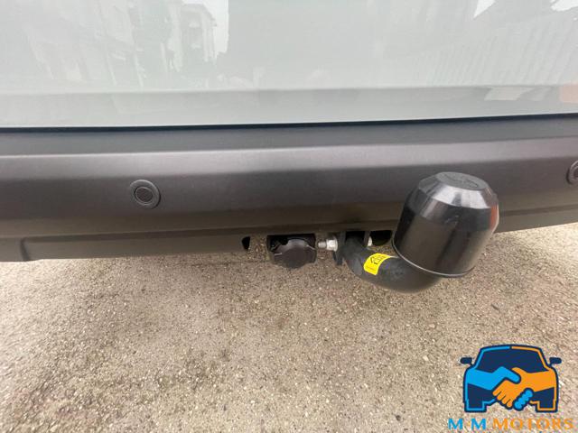 FORD Tourneo Courier usata, con Gancio traino