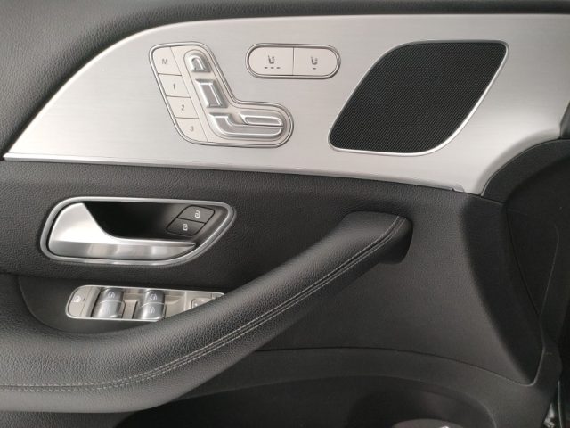 MERCEDES-BENZ GLE 300 usata, con Sistema di navigazione