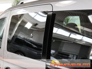 VOLKSWAGEN Caddy usata, con Airbag testa