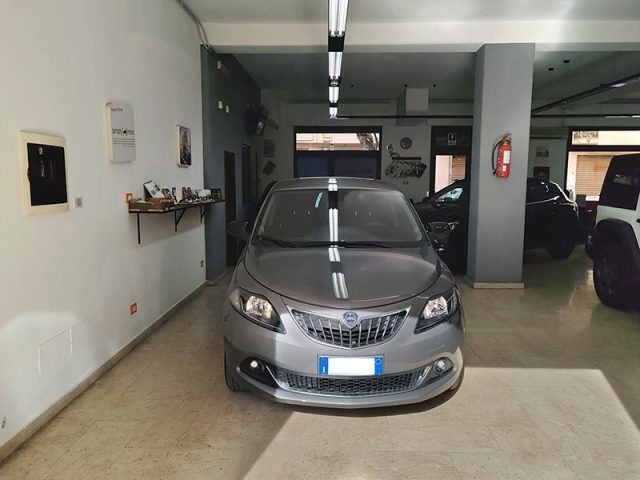 LANCIA Ypsilon usata, con Airbag