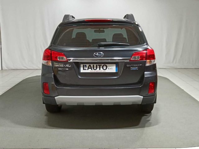 SUBARU OUTBACK usata, con Airbag Passeggero
