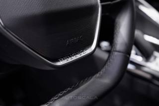 PEUGEOT 3008 usata, con Sistema di navigazione