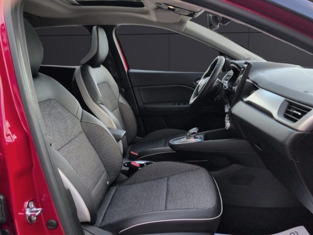 RENAULT Captur usata, con USB