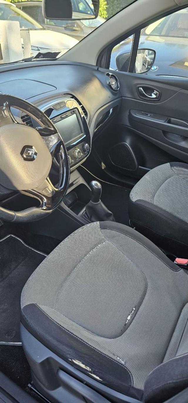 RENAULT Captur usata, con Servosterzo