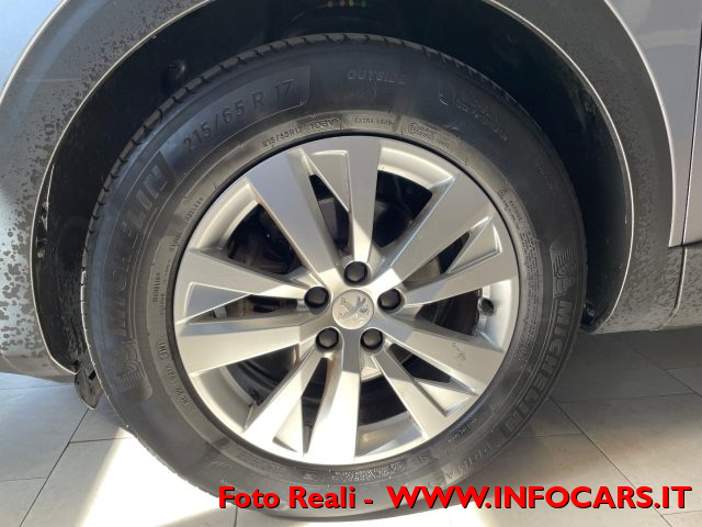 PEUGEOT 3008 usata, con Controllo elettronico della corsia