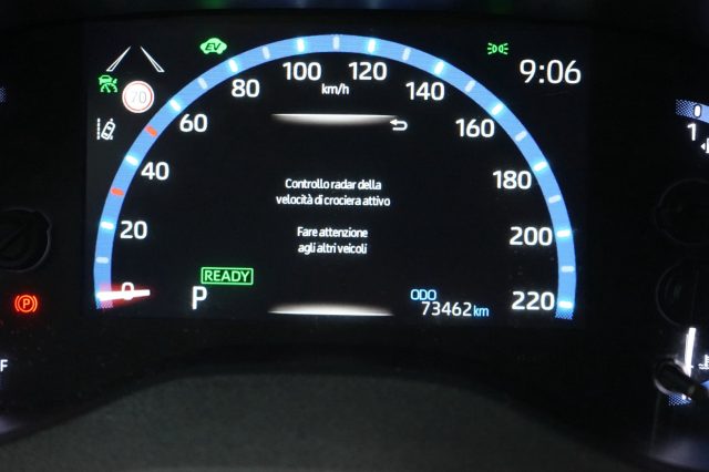 TOYOTA Yaris Cross usata 38