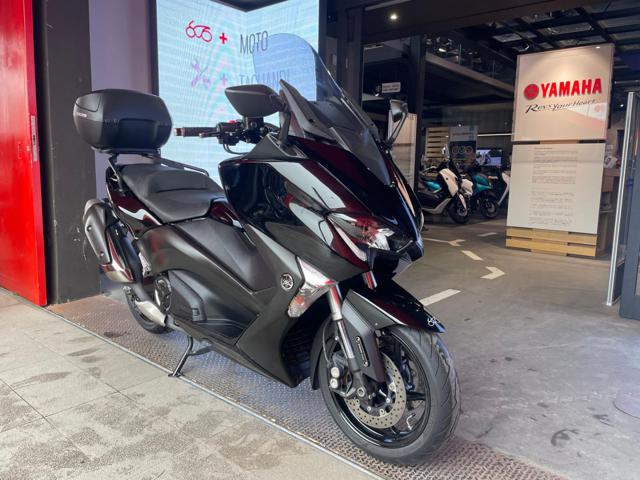 YAMAHA T Max 530 usata 1