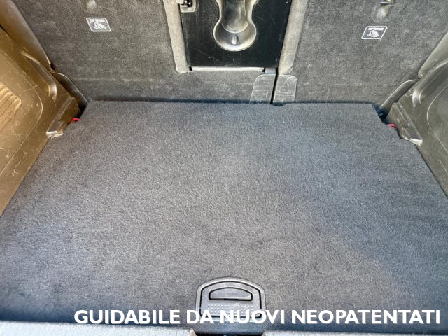 OPEL Crossland X usata, con Park Distance Control