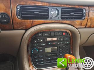 JAGUAR XJ usata 42
