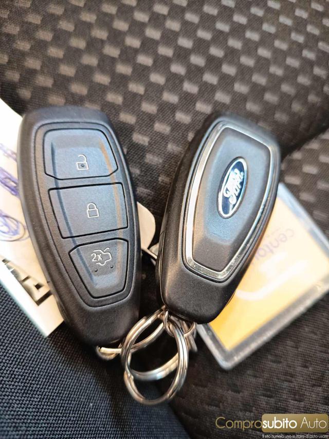 FORD Focus usata, con Park Distance Control