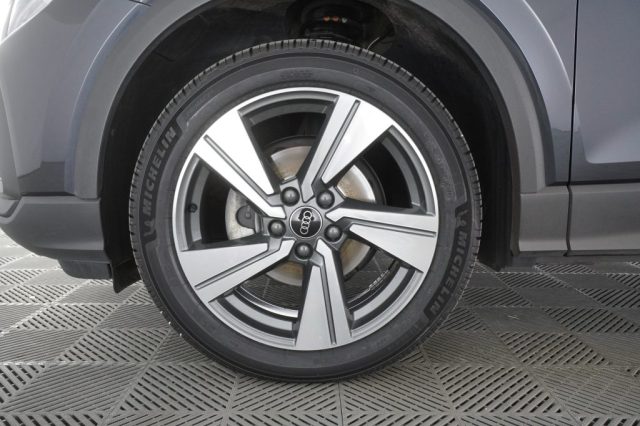 AUDI Q2 usata 8