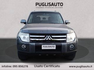 MITSUBISHI Pajero usata, con Airbag