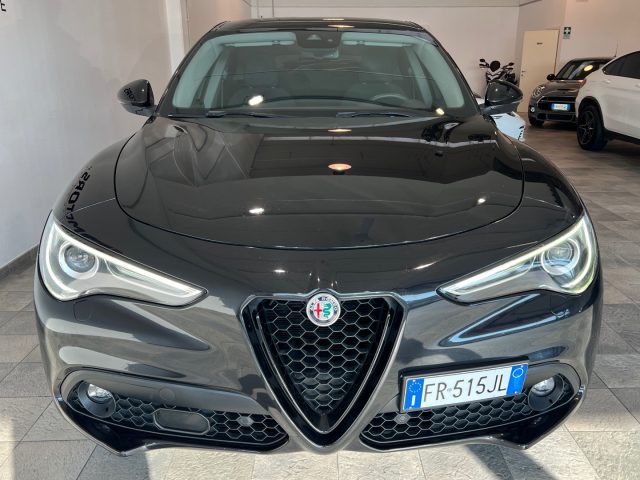 ALFA ROMEO Stelvio usata, con Controllo automatico clima