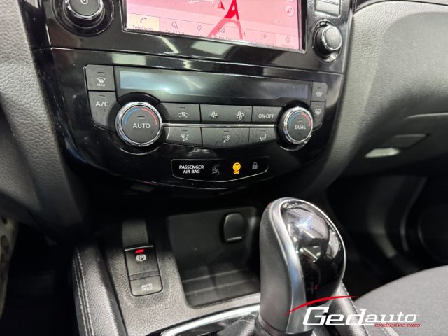 NISSAN Qashqai usata, con Trazione integrale