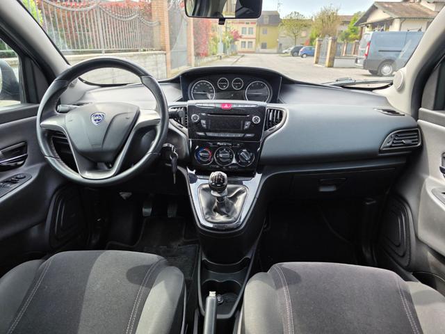 LANCIA Ypsilon usata, con Lettore CD