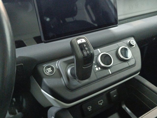 LAND ROVER Defender usata, con Chiusura centralizzata