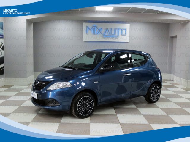 LANCIA Ypsilon usata, con ABS