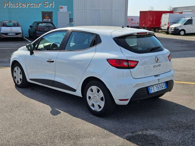 RENAULT Clio usata, con Alzacristalli elettrici