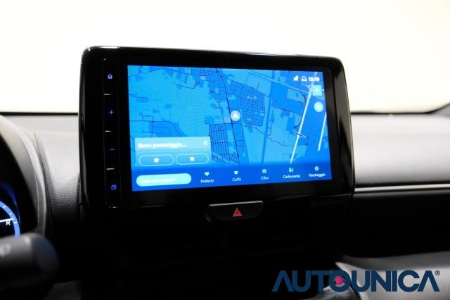 TOYOTA Yaris Cross usata, con Luci diurne