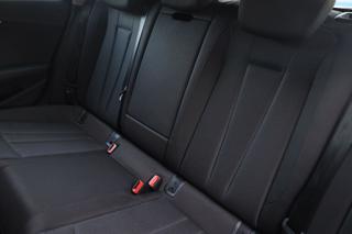 AUDI A4 usata, con Leve al volante