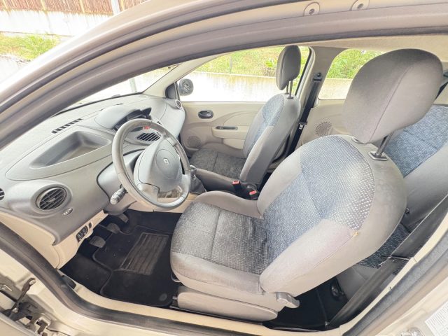 RENAULT Twingo usata, con Lettore CD