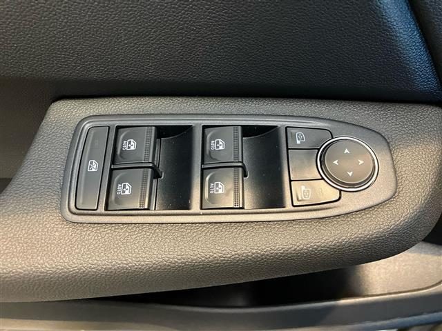 RENAULT Clio usata 21