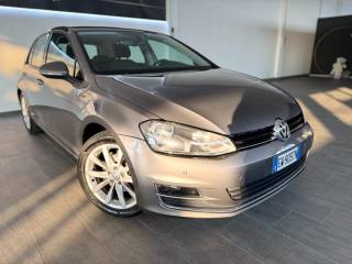 VOLKSWAGEN Golf usata, con Autoradio