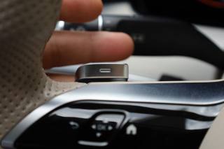MERCEDES-BENZ E 220 usata, con Sensori di parcheggio anteriori