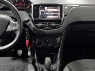 PEUGEOT 208 usata, con Servosterzo