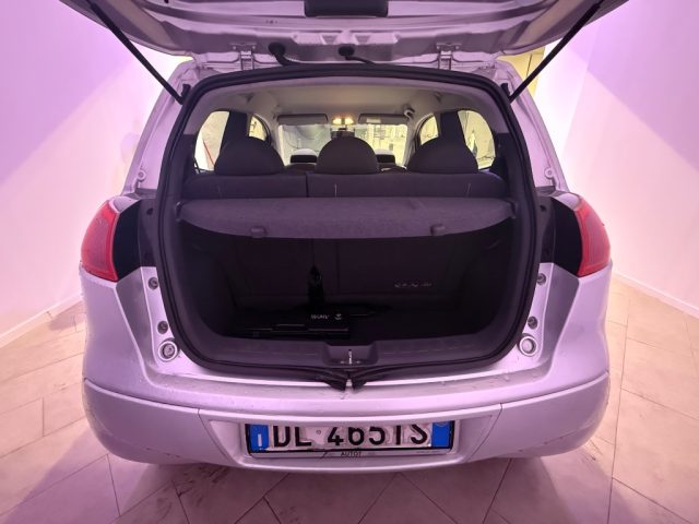 MITSUBISHI Colt usata 8