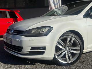 VOLKSWAGEN Golf usata, con Airbag testa
