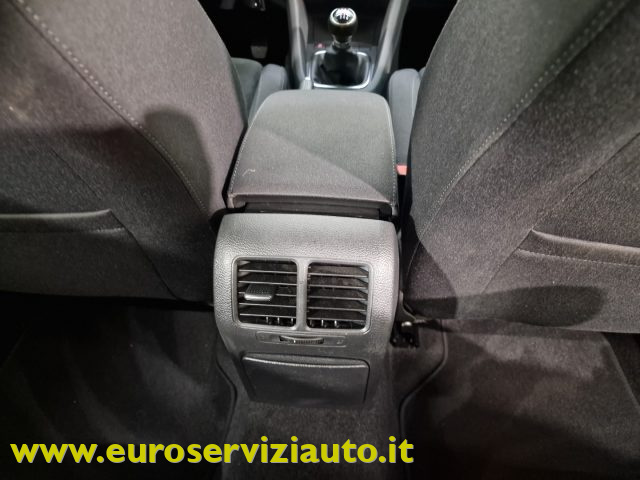 VOLKSWAGEN Golf usata, con Portellone posteriore elettrico