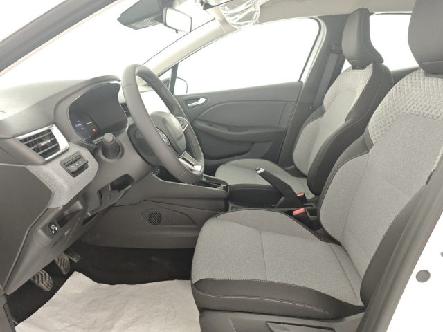 RENAULT Clio usata, con Controllo elettronico della corsia