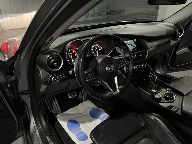 ALFA ROMEO Giulia usata, con Autoradio