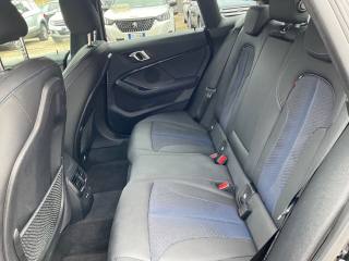 BMW 218 usata 9