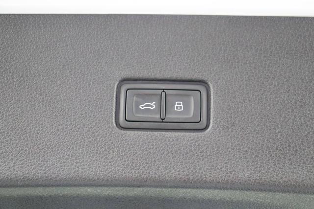 AUDI Q8 usata, con Park Distance Control