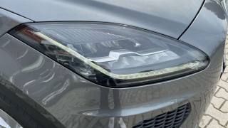 JAGUAR E-Pace usata, con Specchietti laterali elettrici