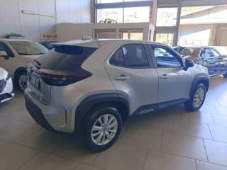 TOYOTA Yaris Cross usata, con Autoradio