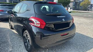 PEUGEOT 208 usata, con Airbag laterali